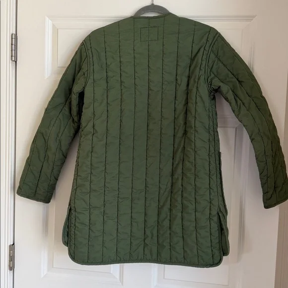 Everlane Green Utility Jacket with Quilted Design - Picture 8 of 9